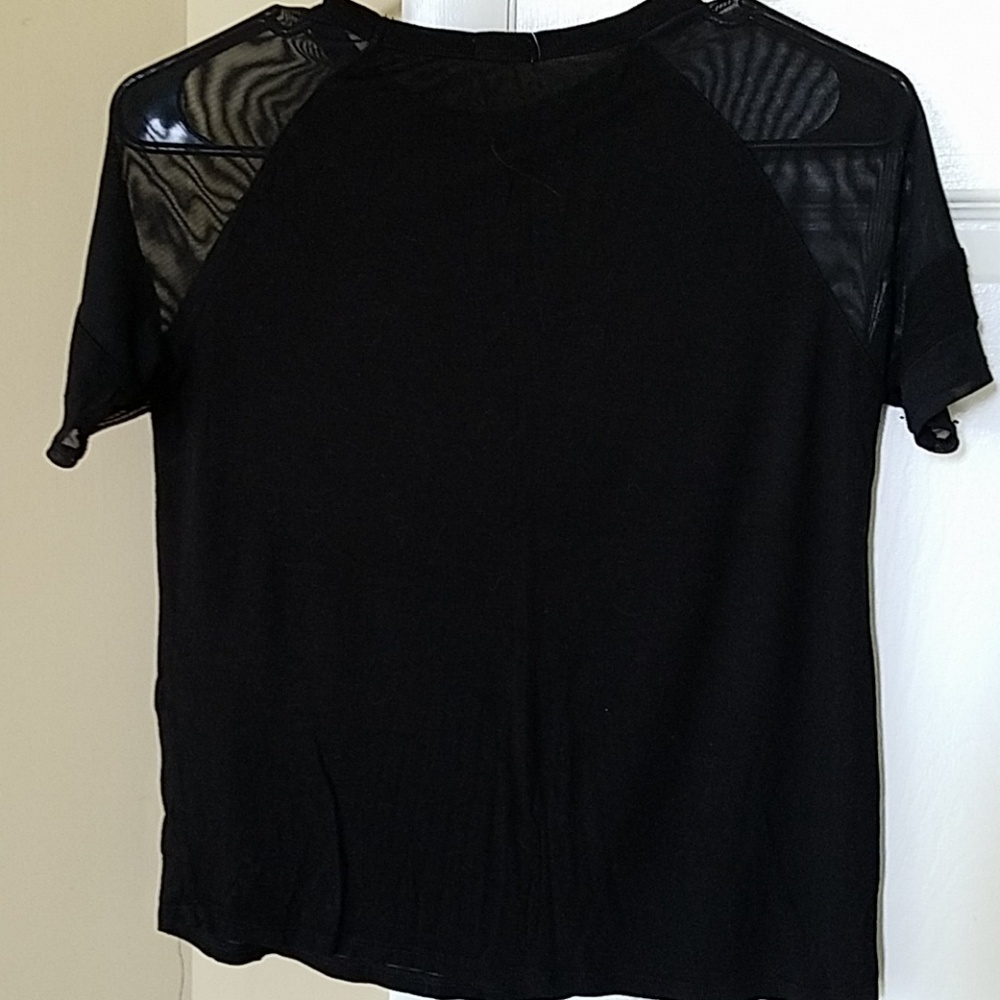 Black top, see thru sleeves, size S/P - Picture 2 of 4